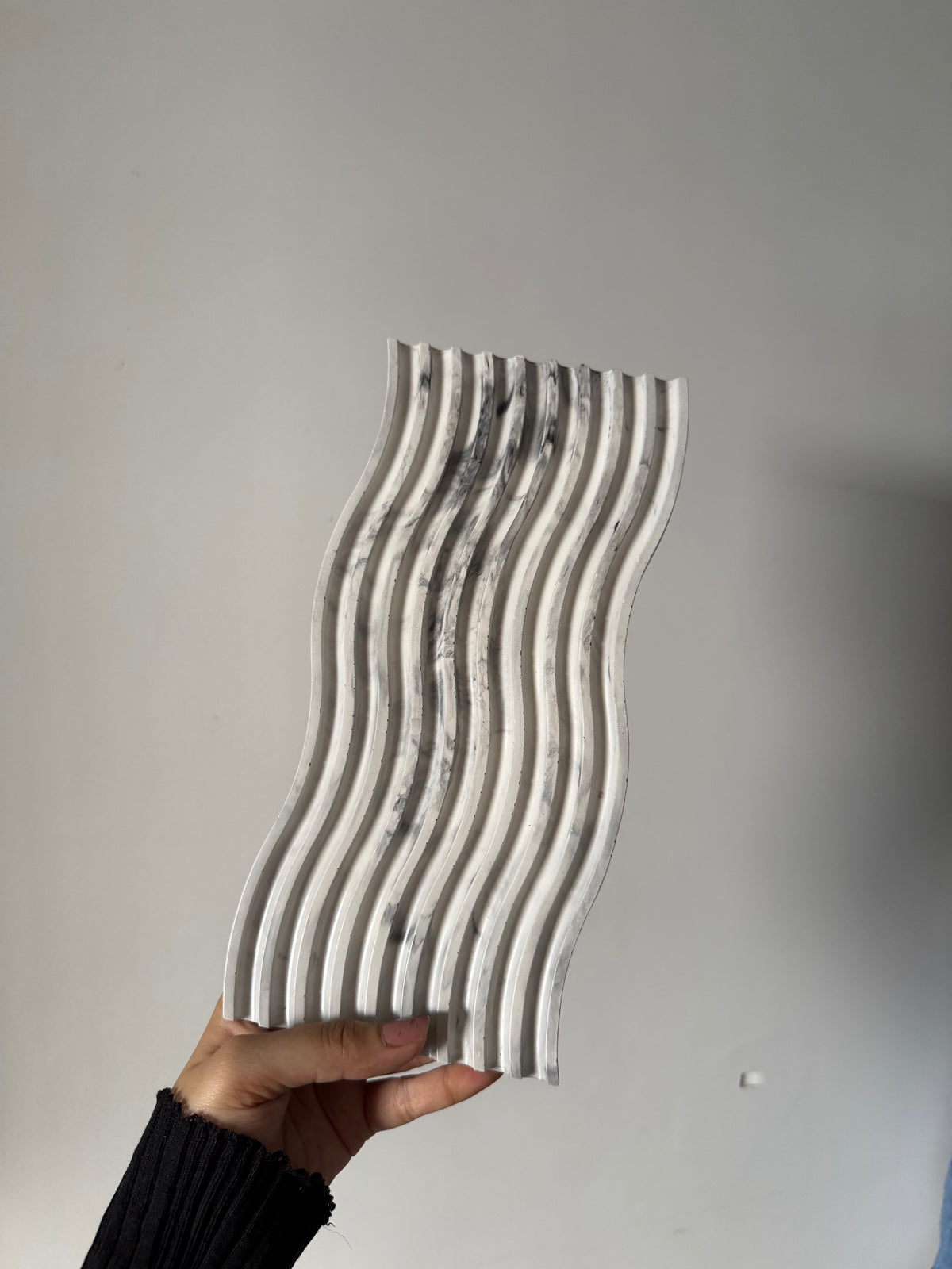 Wavy Tray